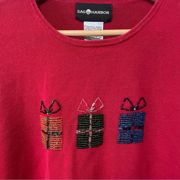 Sag Harbor Christmas Sweater - Picture 3 of 9